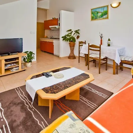 Jacky アパート *